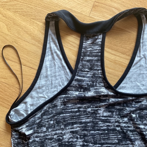 Athleta to and fro sport dress - Picture 5 of 6